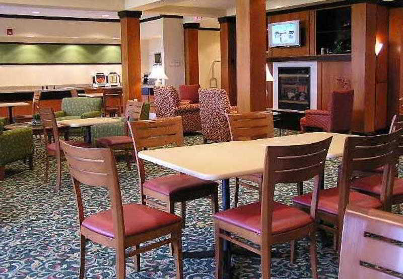 Fairfield Inn & Suites By Marriott Wausau Weston Экстерьер фото